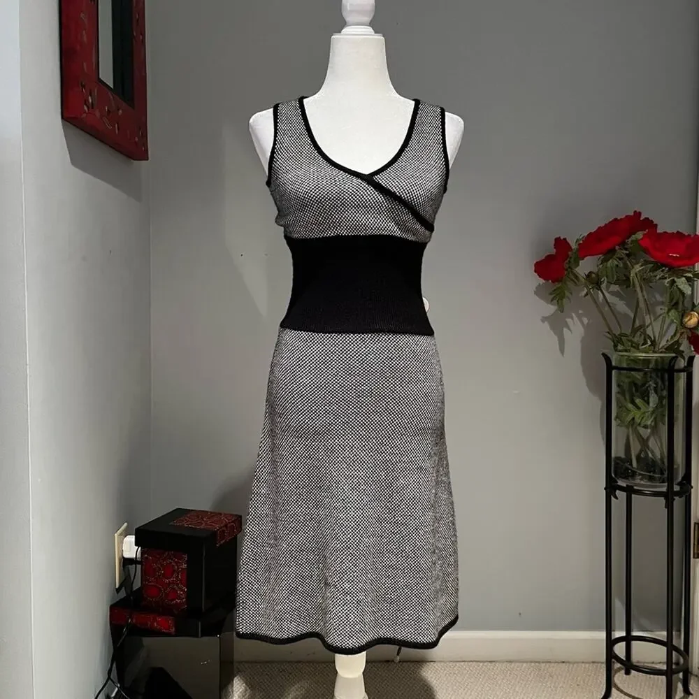 Moda International new without